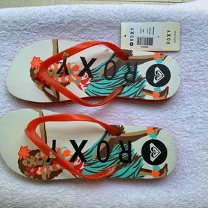 Roxy Mimosa IV flip flops NWT